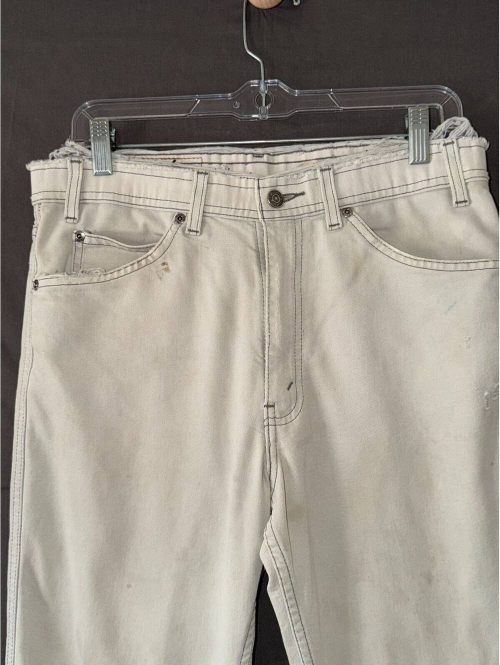 Levi’s Men’s Jeans 34x29 Off‑White Denim Straight Leg Distressed Stains Wear